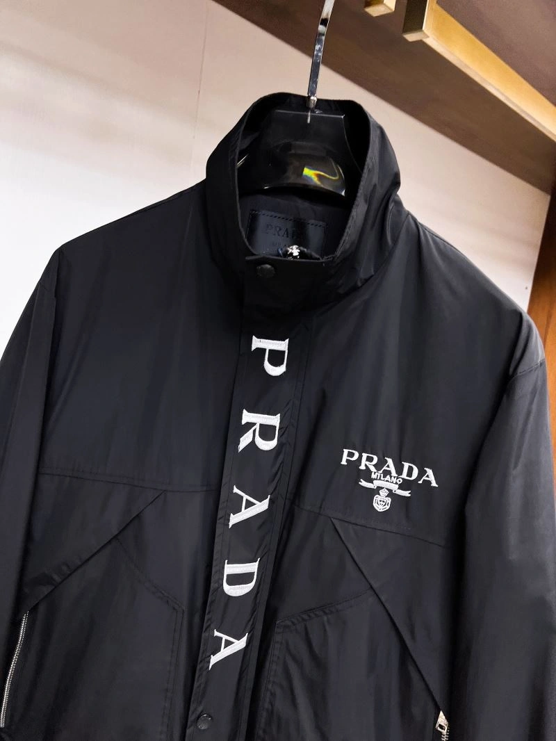 Lightweight Prada Outwear 170408