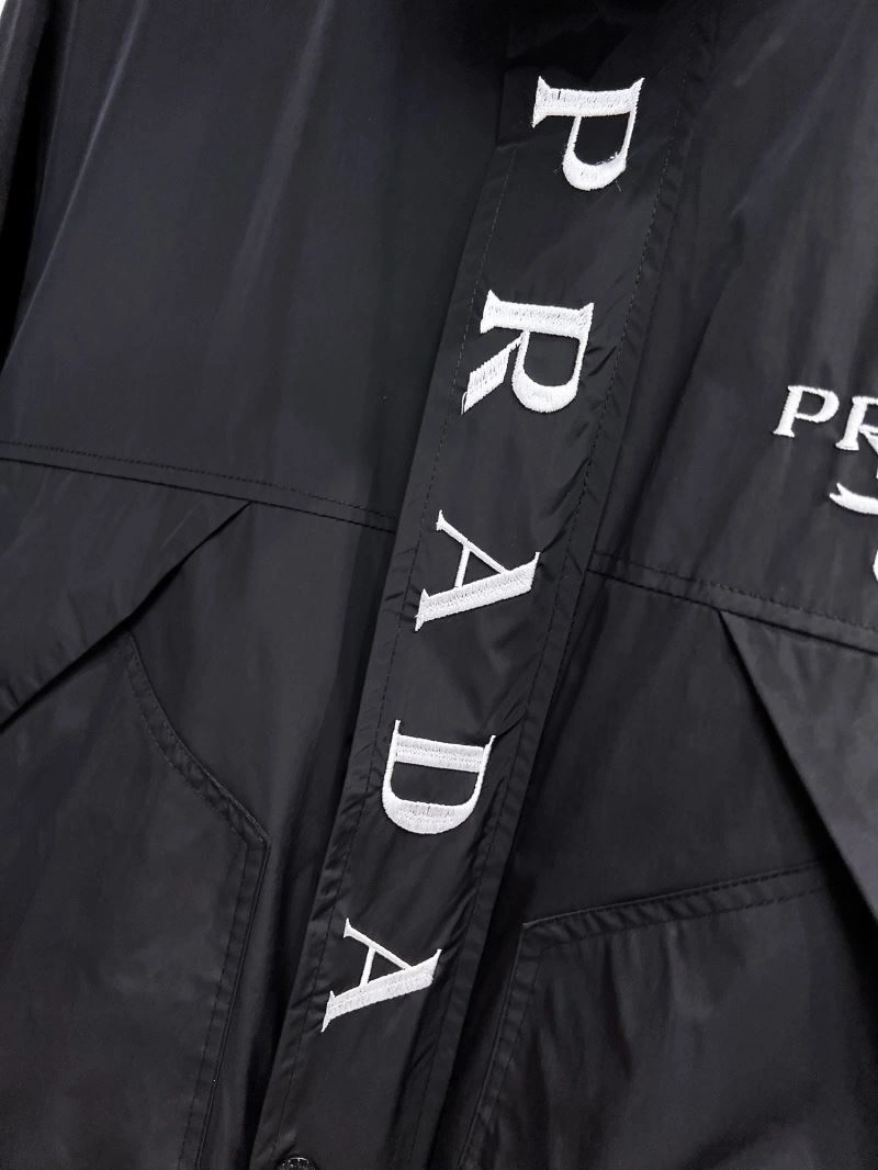 Lightweight Prada Outwear 170408