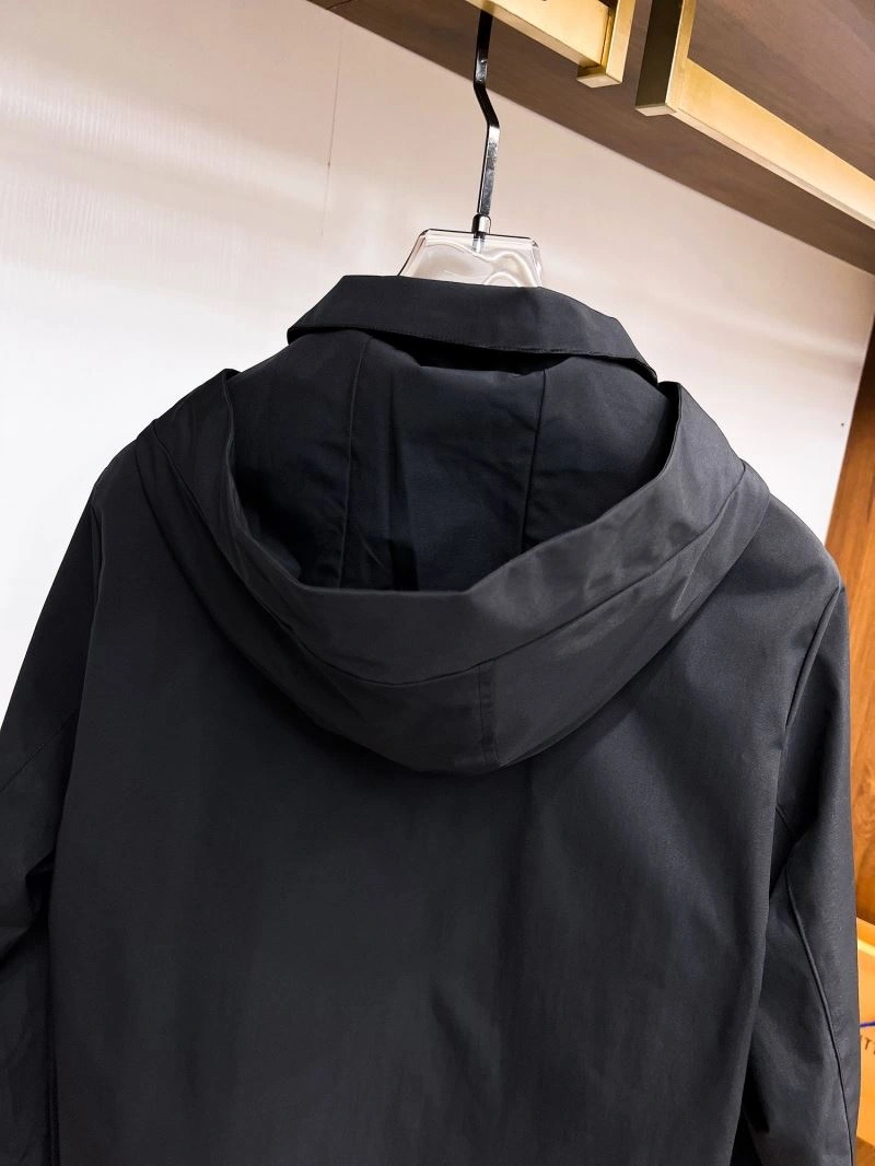 Prada Outwear Flexible 170377