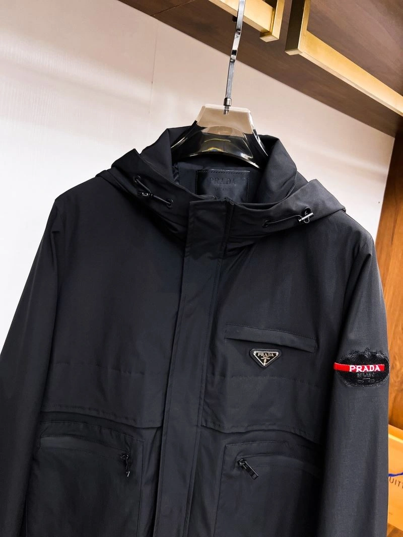 Prada Outwear Flexible 170377
