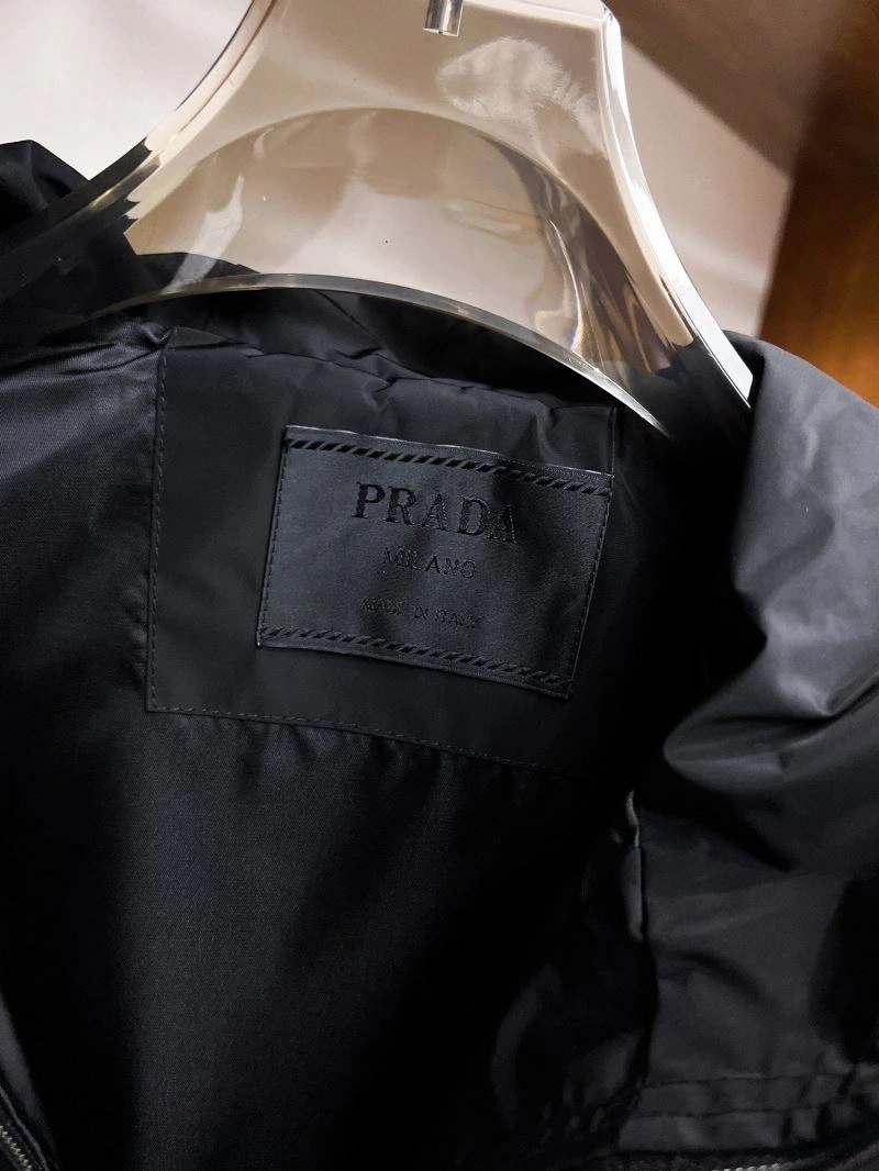 Prada Outwear ModernLook 170368