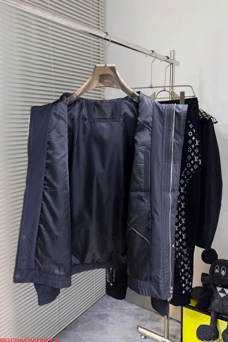 Prada Outwear Breathable 170363