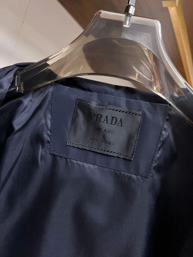 Prada Outwear Breathable 170363