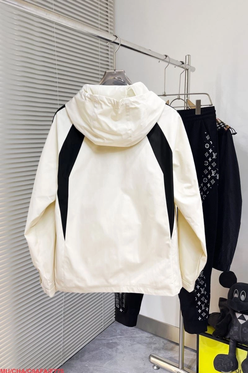 Prada Outwear Modern 170358