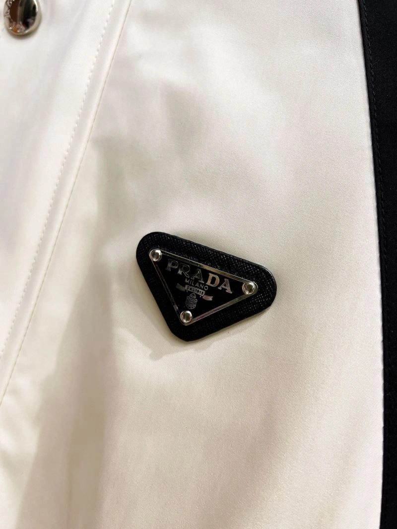Prada Outwear Modern 170358