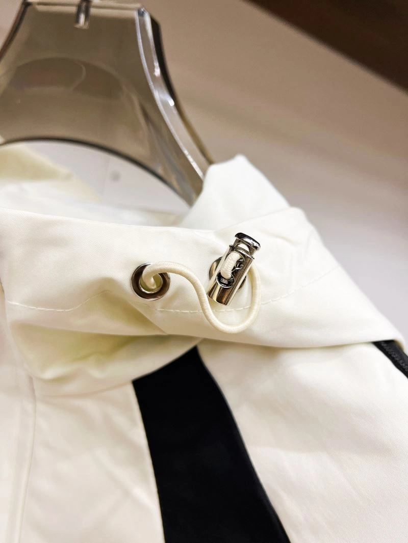Prada Outwear Modern 170358