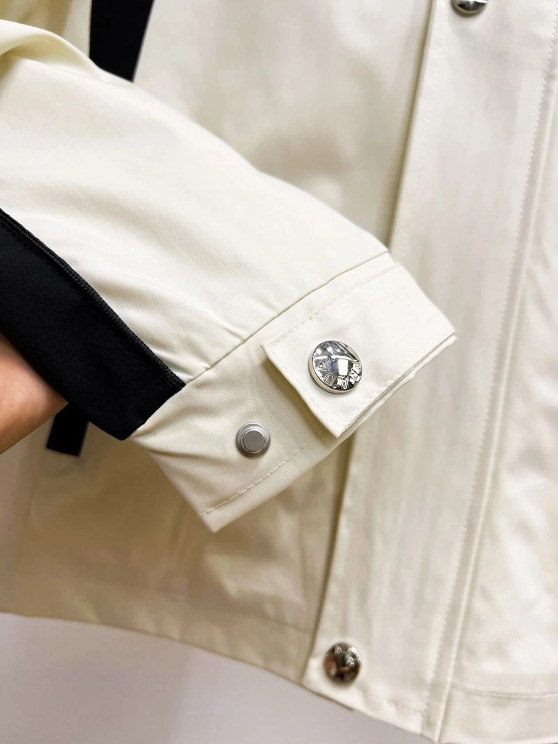 Prada Outwear Modern 170358