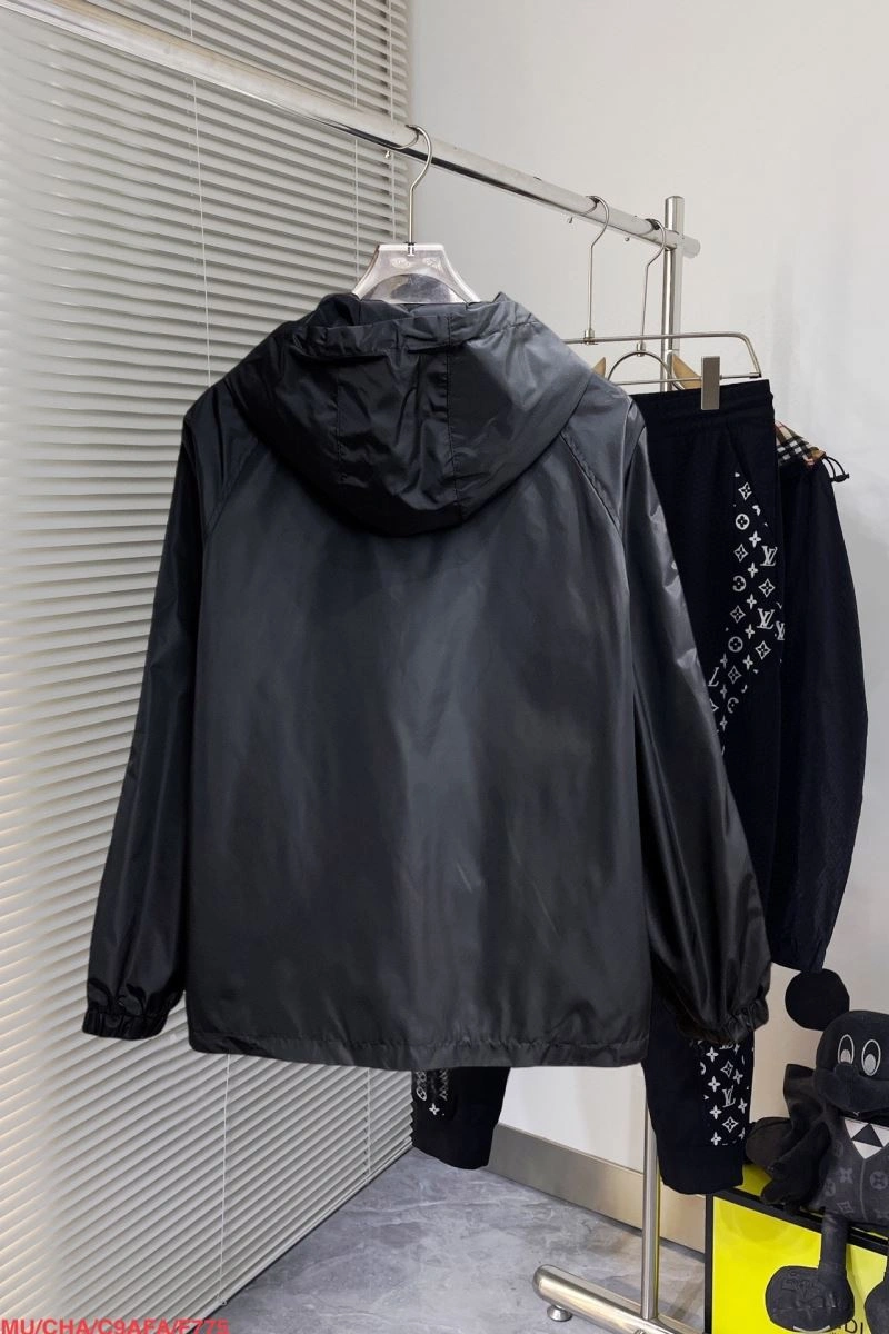 GoAnywhere Prada Outwear 170355