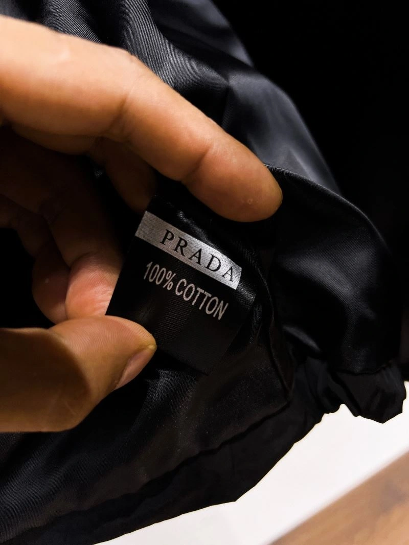 Lightweight Prada Outwear 170347