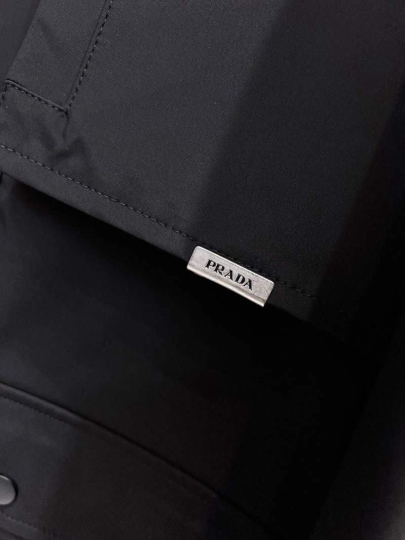 Lightweight Prada Outwear 170350