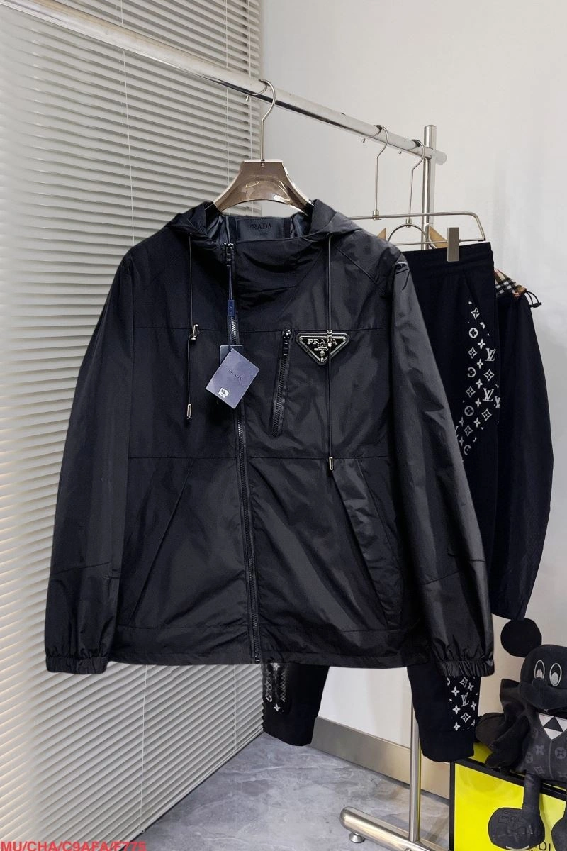 Prada Outwear SmartChoice 170354