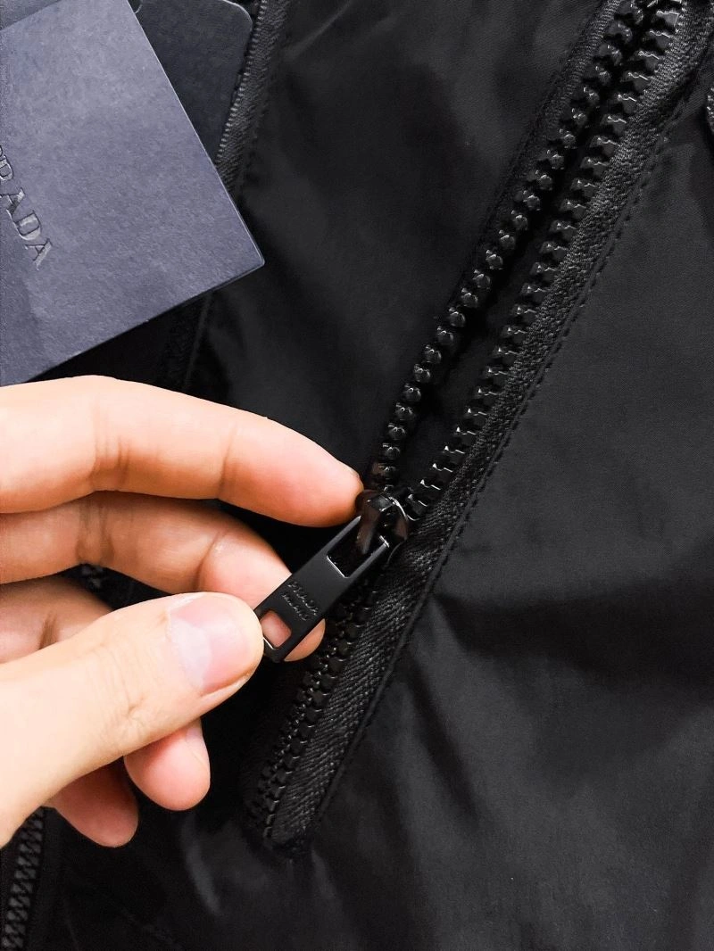Prada Outwear SmartChoice 170354