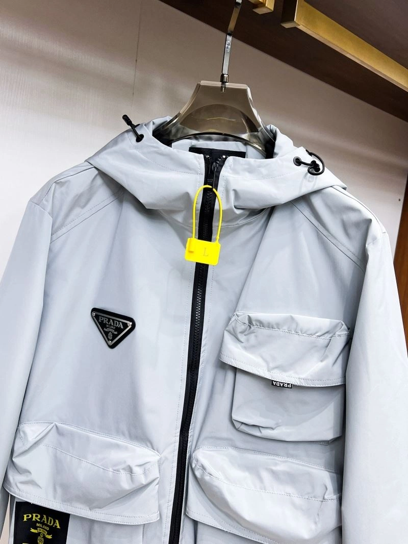Prada Outwear ComfortFit 170394