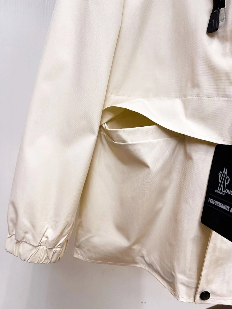 Prada Outwear FastDry 170346