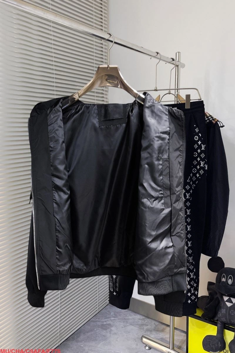 Modern Prada Outwear 170338