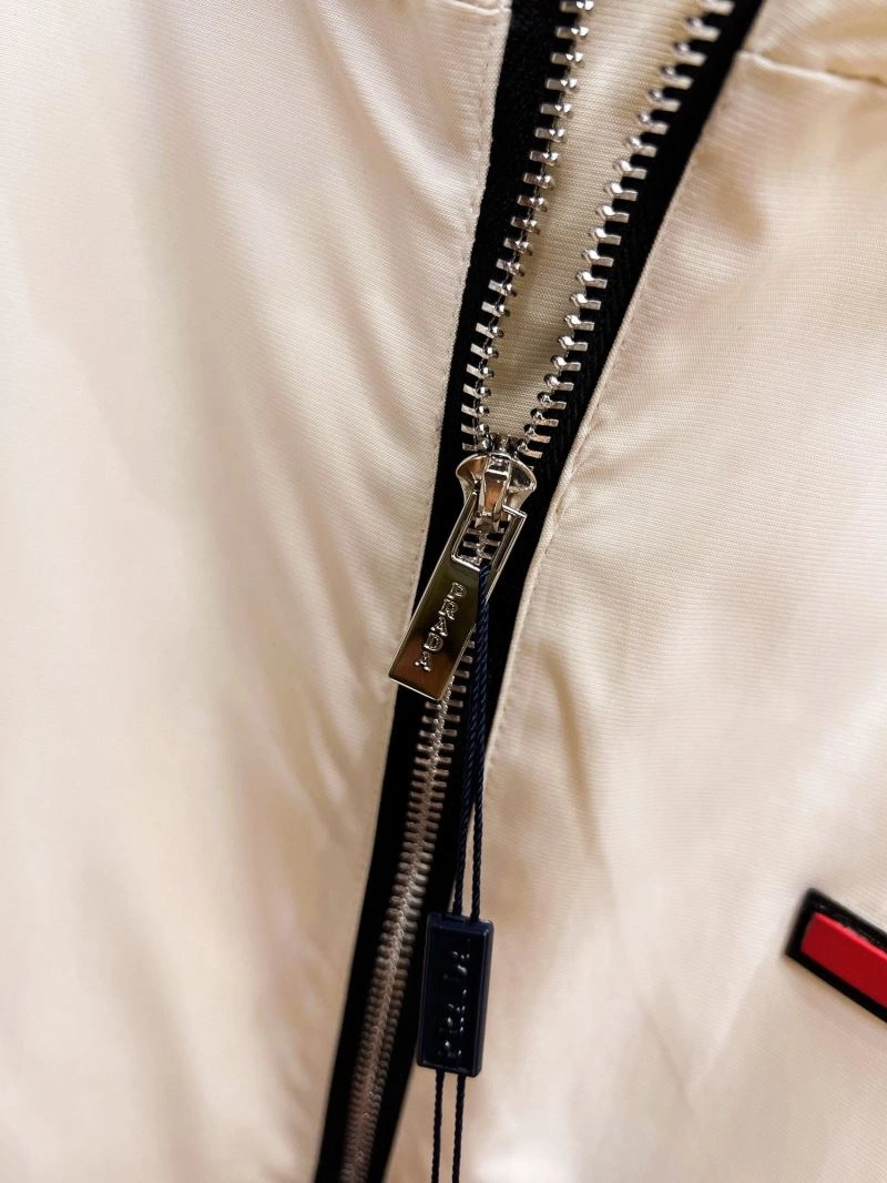 Prada Outwear Timeless 170339