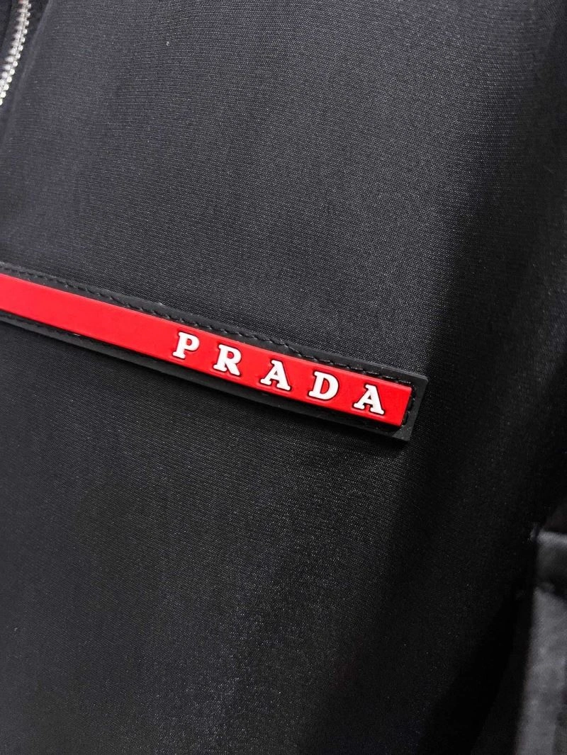 Breathable Prada Outwear 170404