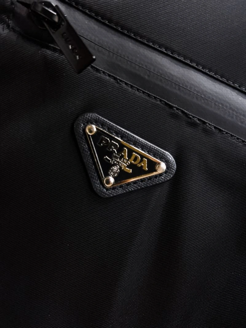 Prada Outwear Sustainable 170336