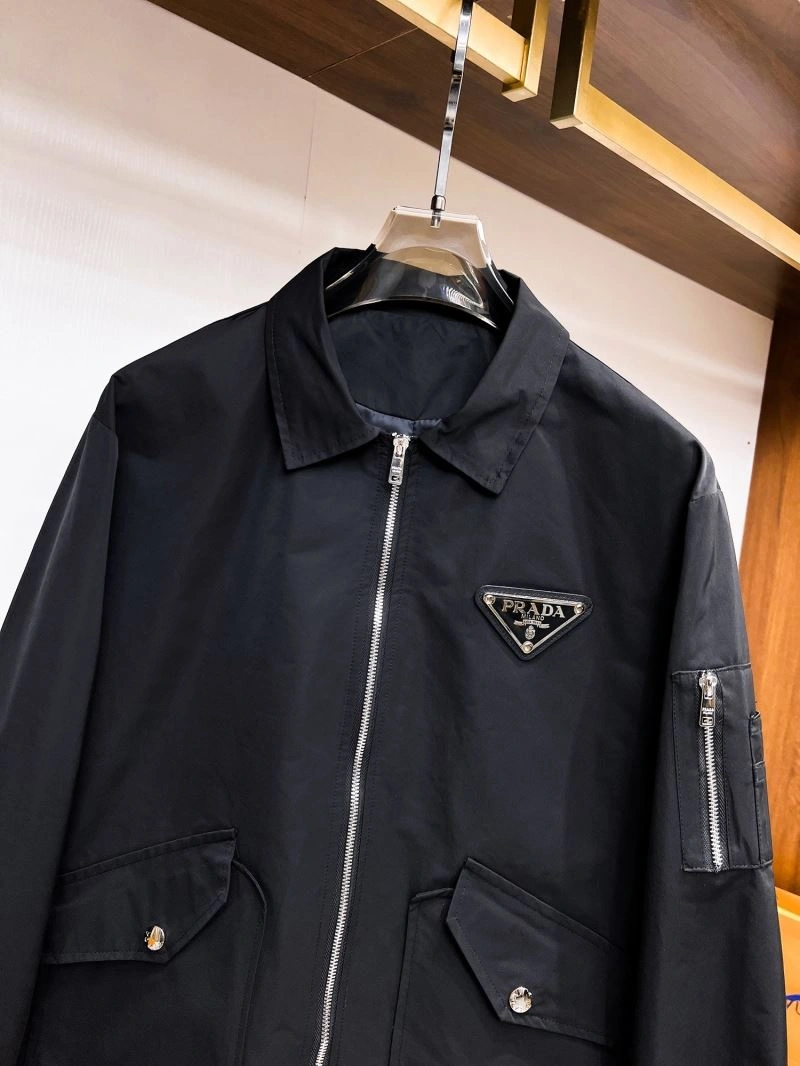Casual Prada Outwear 170337