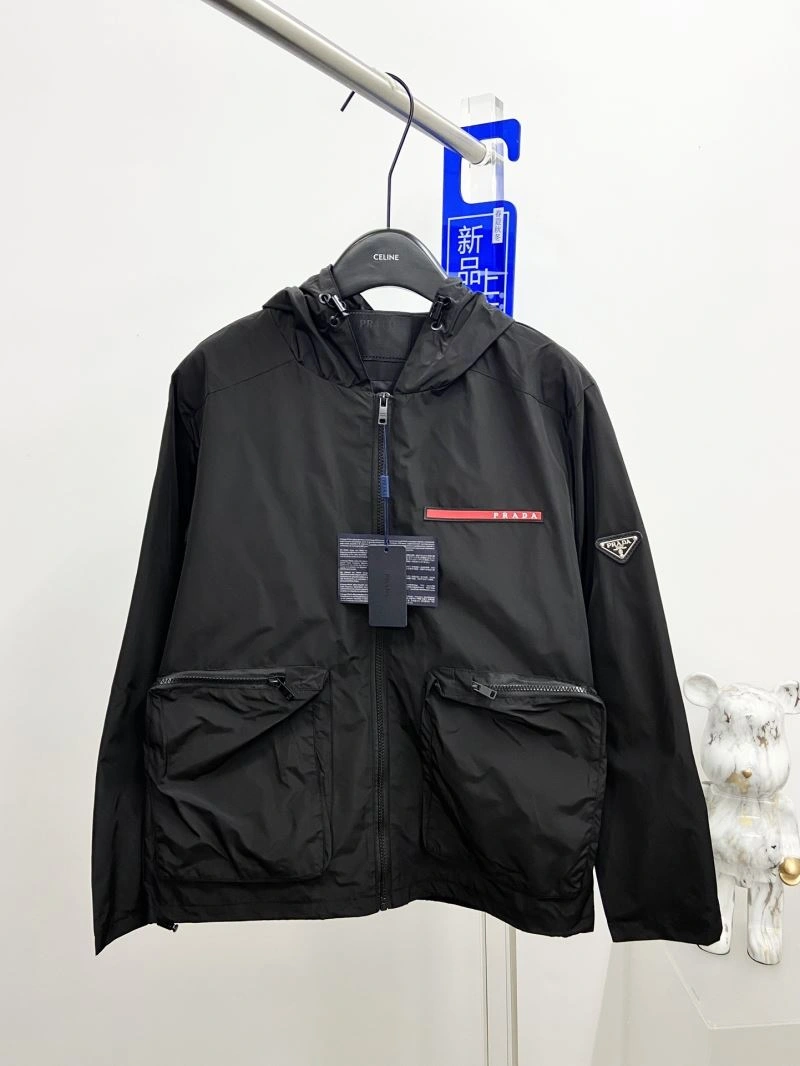 Prada Outwear Versatile 170333
