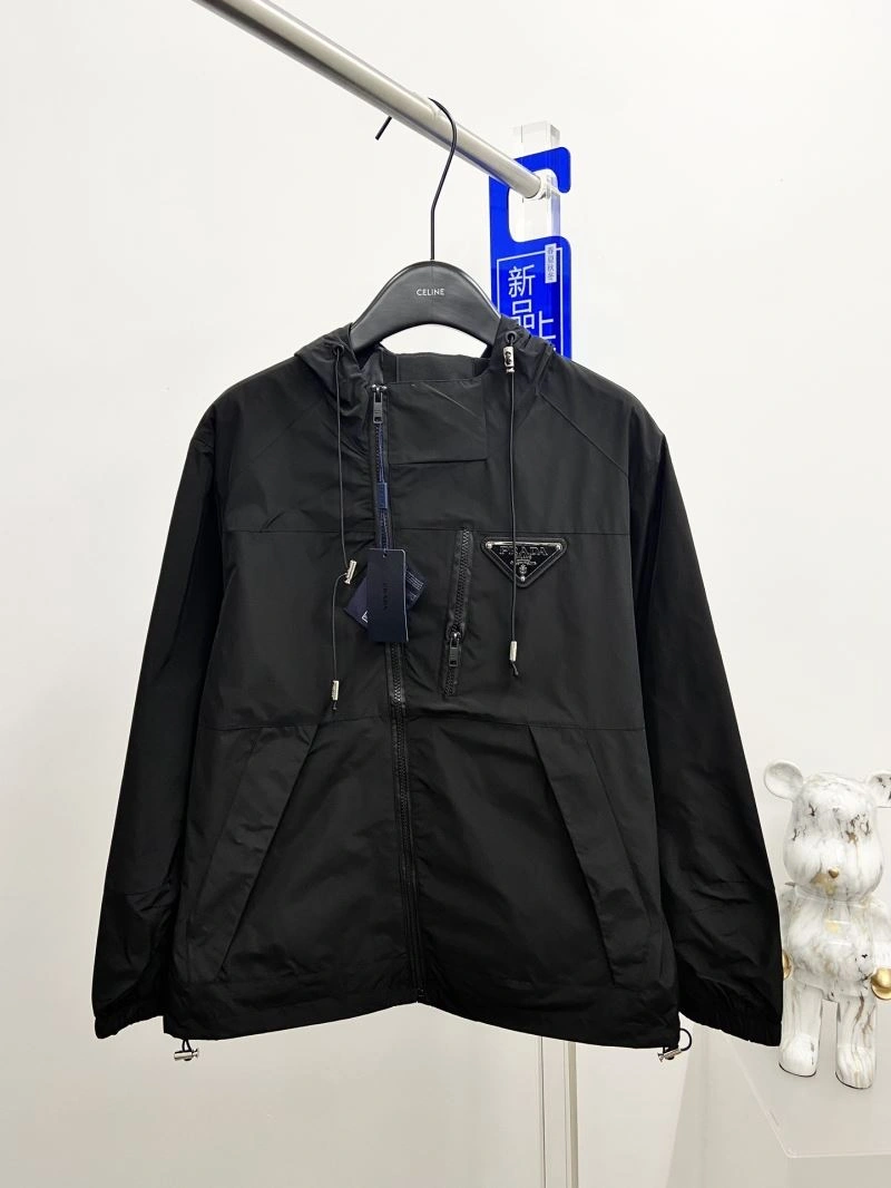 Casual Prada Outwear 170370