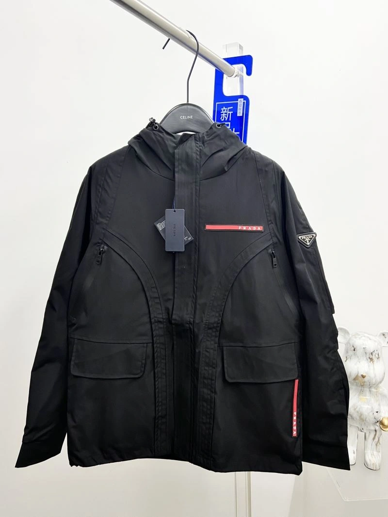 Breathable Prada Outwear 170332