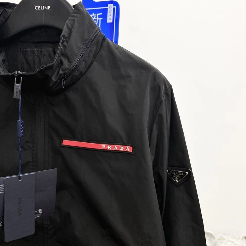 Prada Outwear Classic 170367