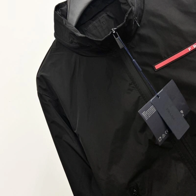 Prada Outwear Classic 170367