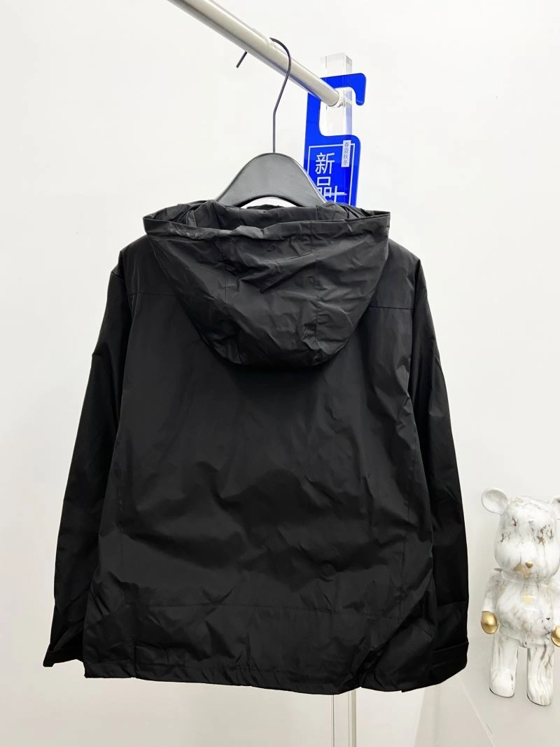 Prada Outwear ComfortFit 170321