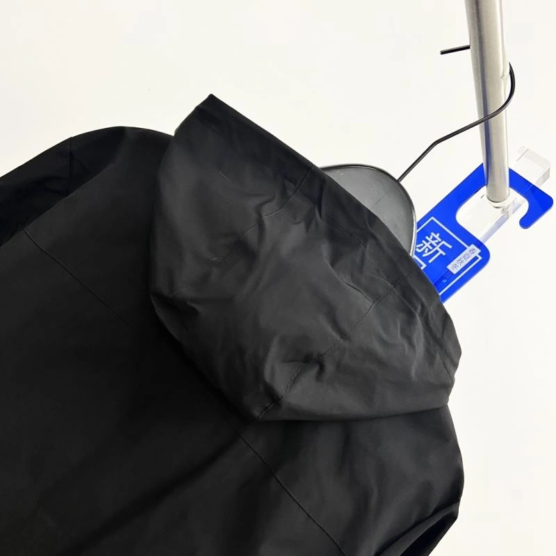 Effortless Prada Outwear 170314