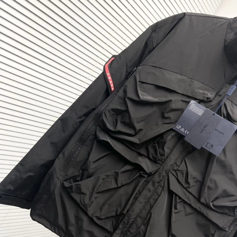Prada Outwear UrbanChic 170371