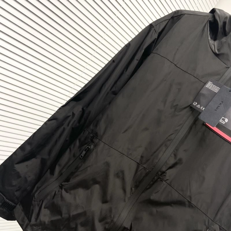 Prada Outwear Casual 170305