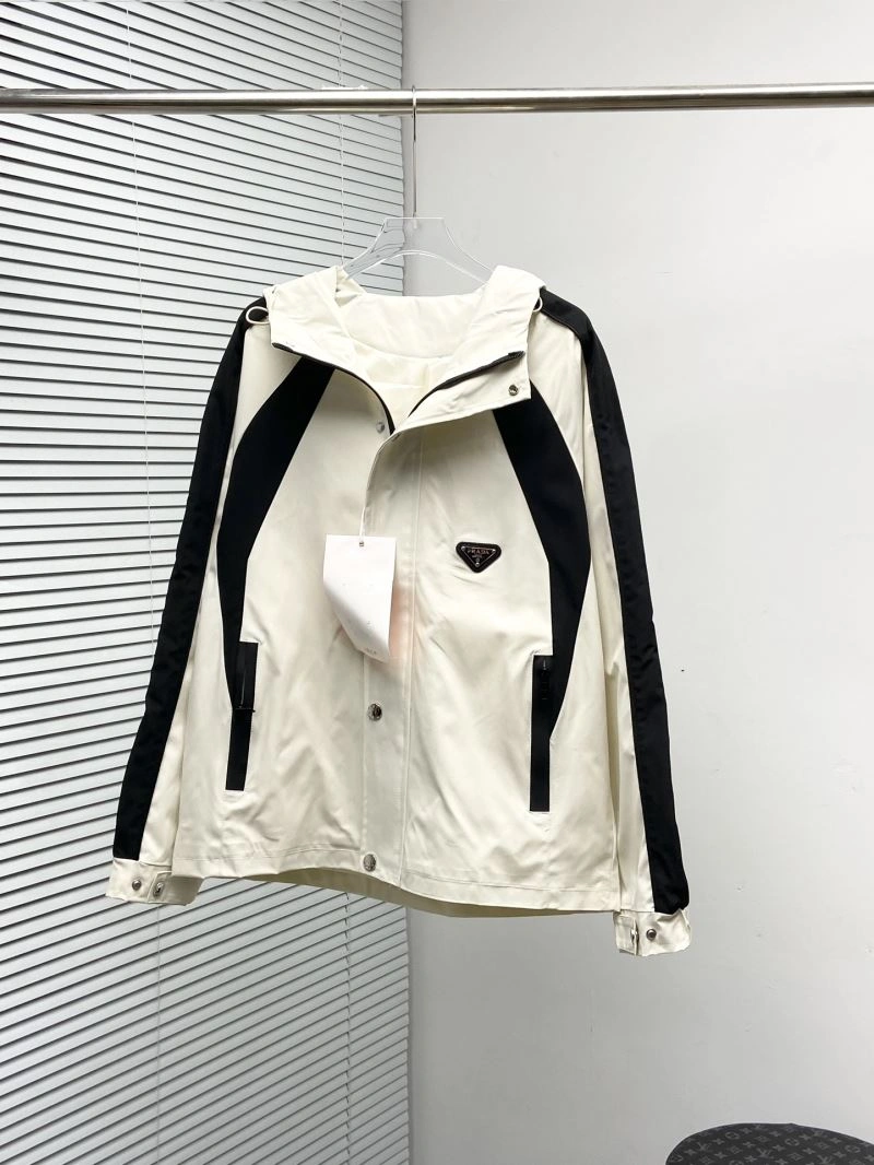 SmartChoice Prada Outwear 170344