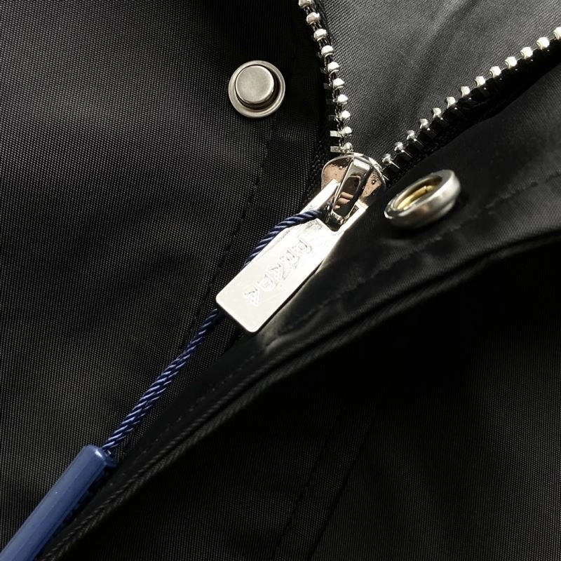 Prada Outwear Versatile 170369