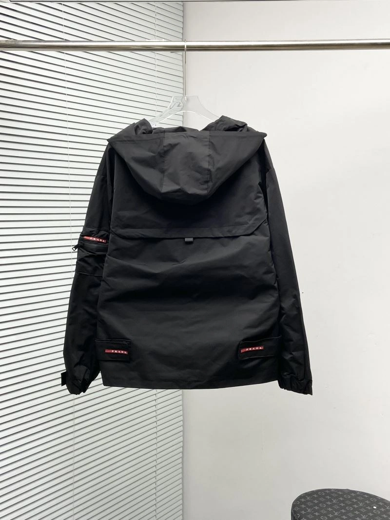 Prada Outwear Versatile 170300