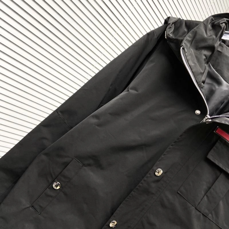 WaterResistant Prada Outwear 170299