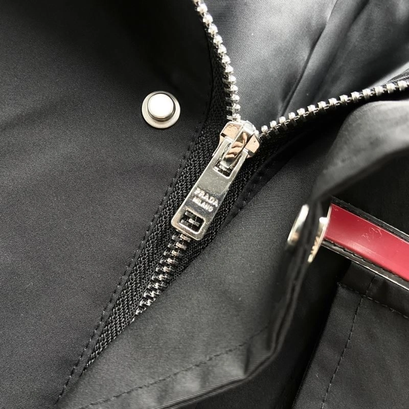 WaterResistant Prada Outwear 170299
