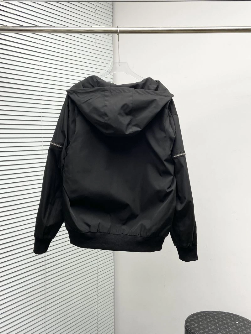 Minimalist Prada Outwear 170297