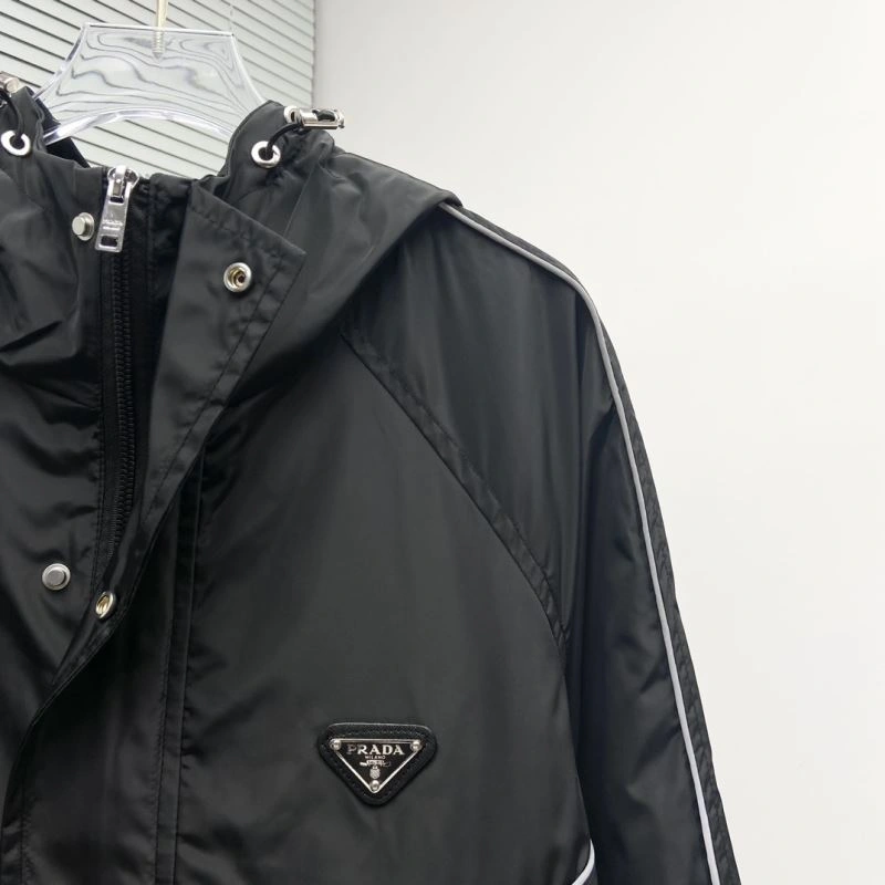 Prada Outwear ZeroBulk 170296