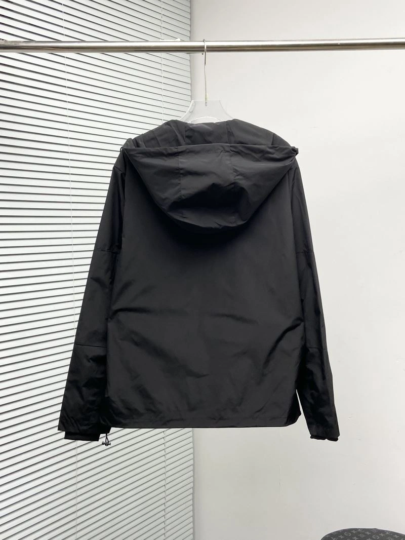 Prada Outwear Bright 170290