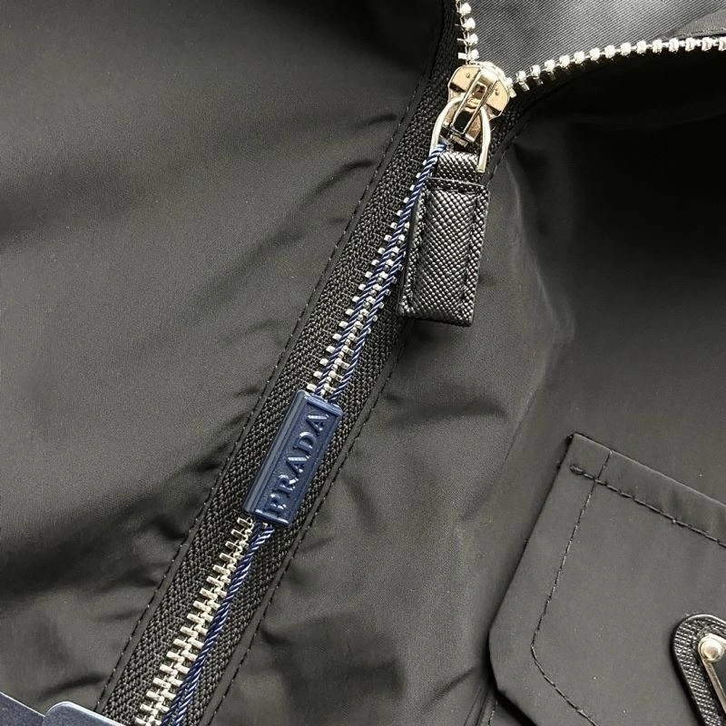 Prada Outwear Bright 170290