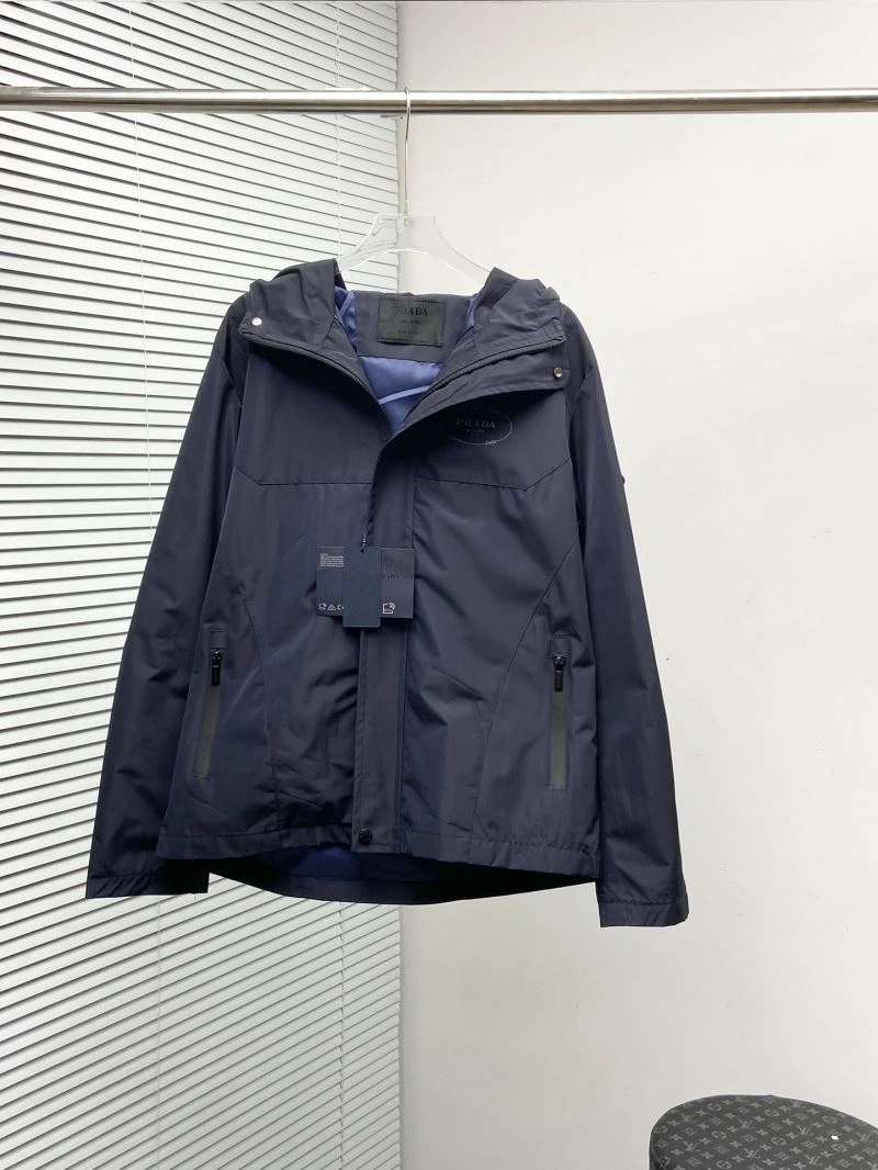 Prada Outwear Practical 170289