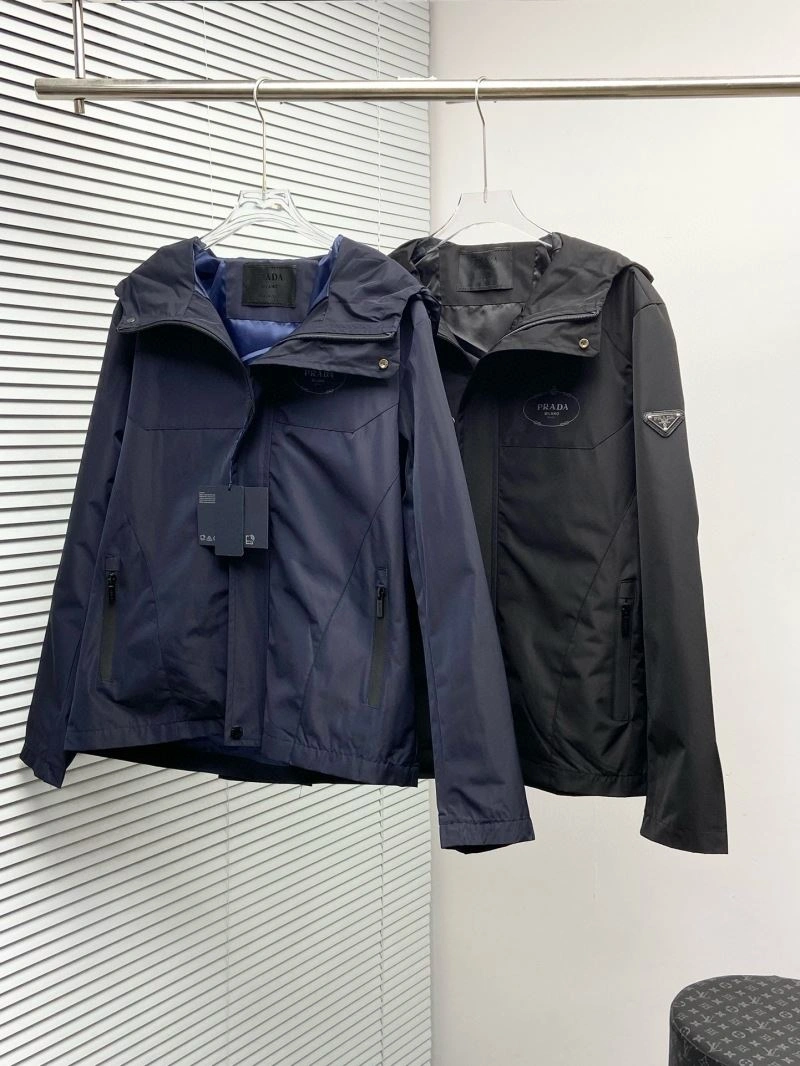 Prada Outwear Practical 170289