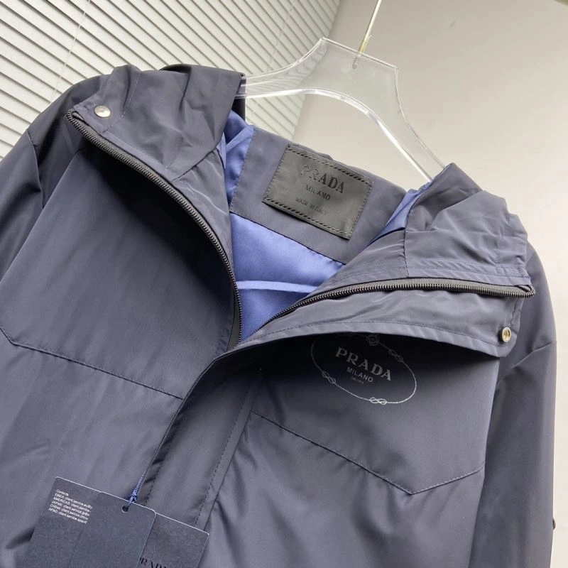 Prada Outwear Practical 170289