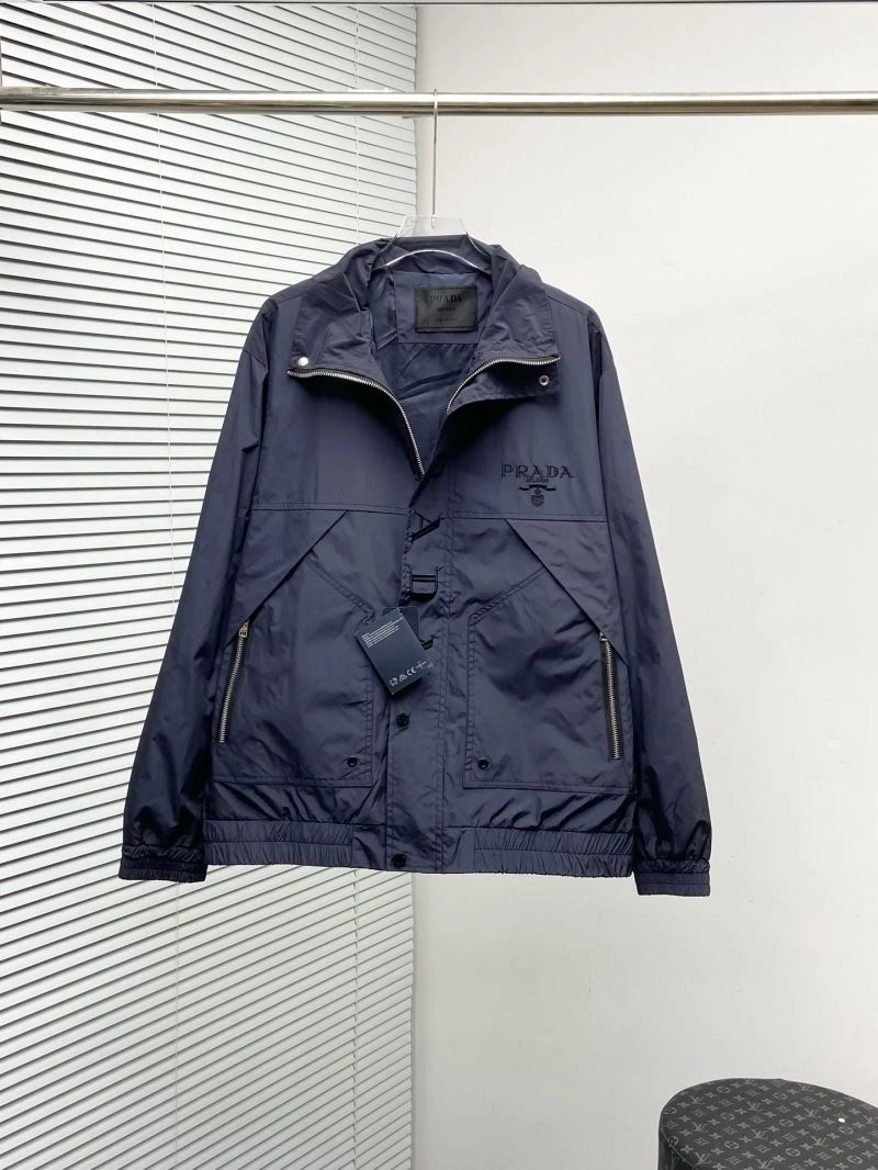 Prada Outwear WellDesigned 170287