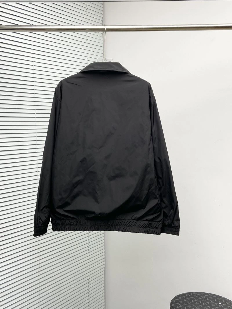 Practical Prada Outwear 170286
