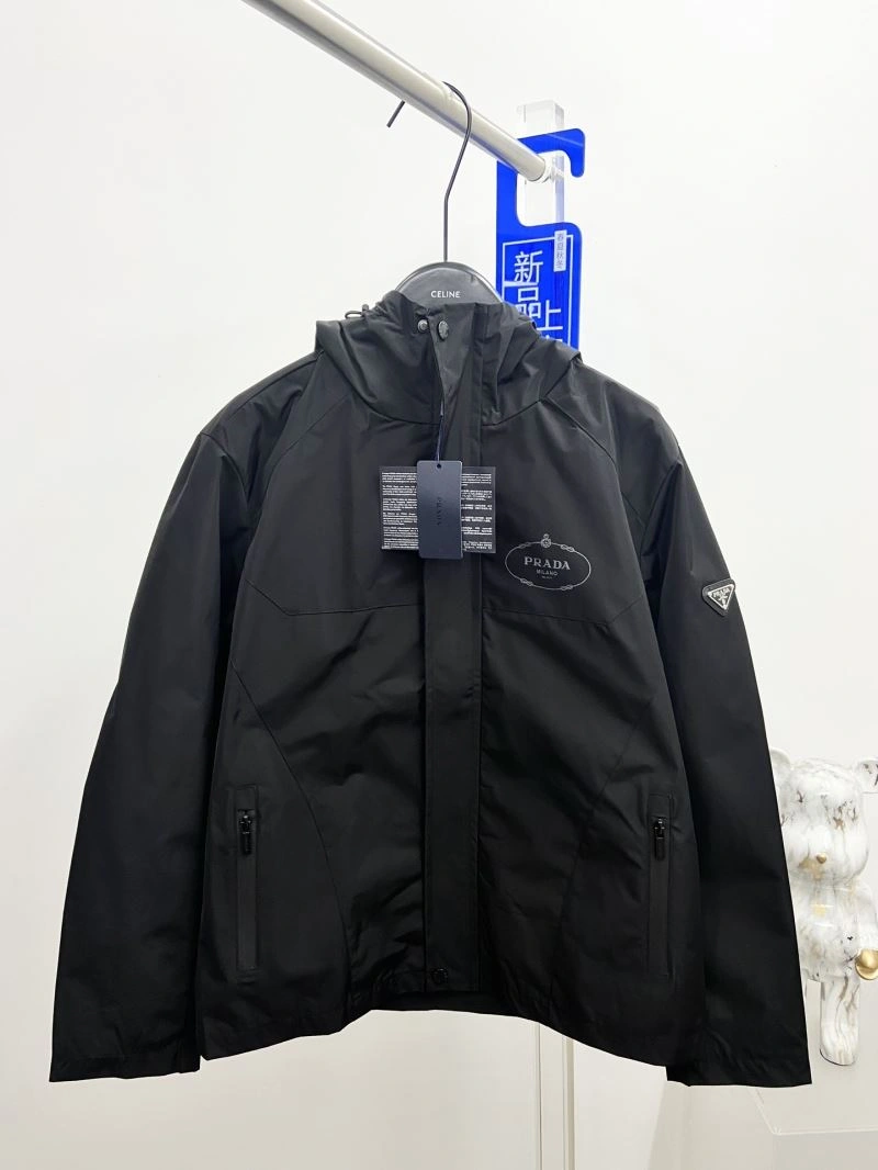 Cozy Prada Outwear 170277