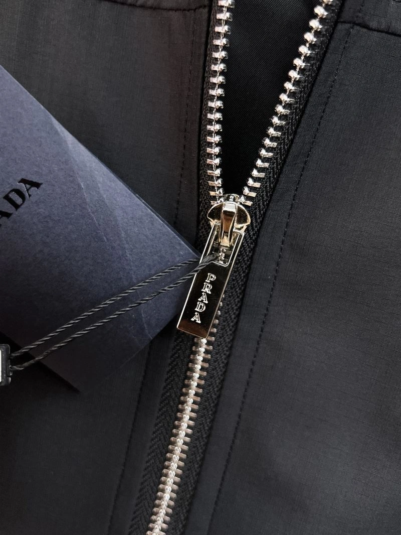 Prada Outwear GoodFit 170326