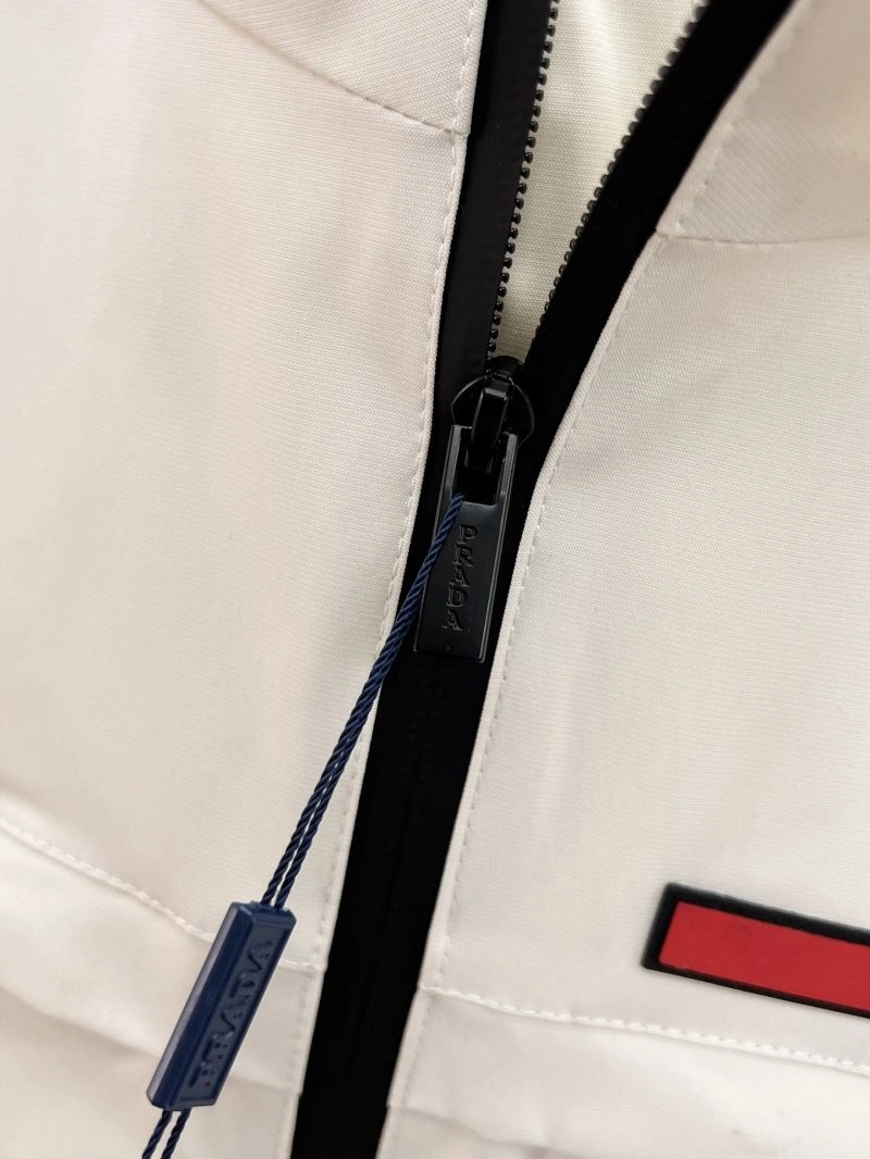 Prada Outwear Snug 170281