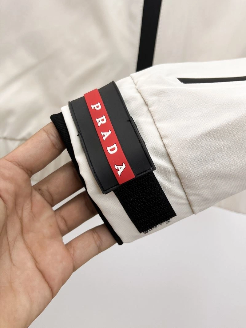 Prada Outwear Snug 170281